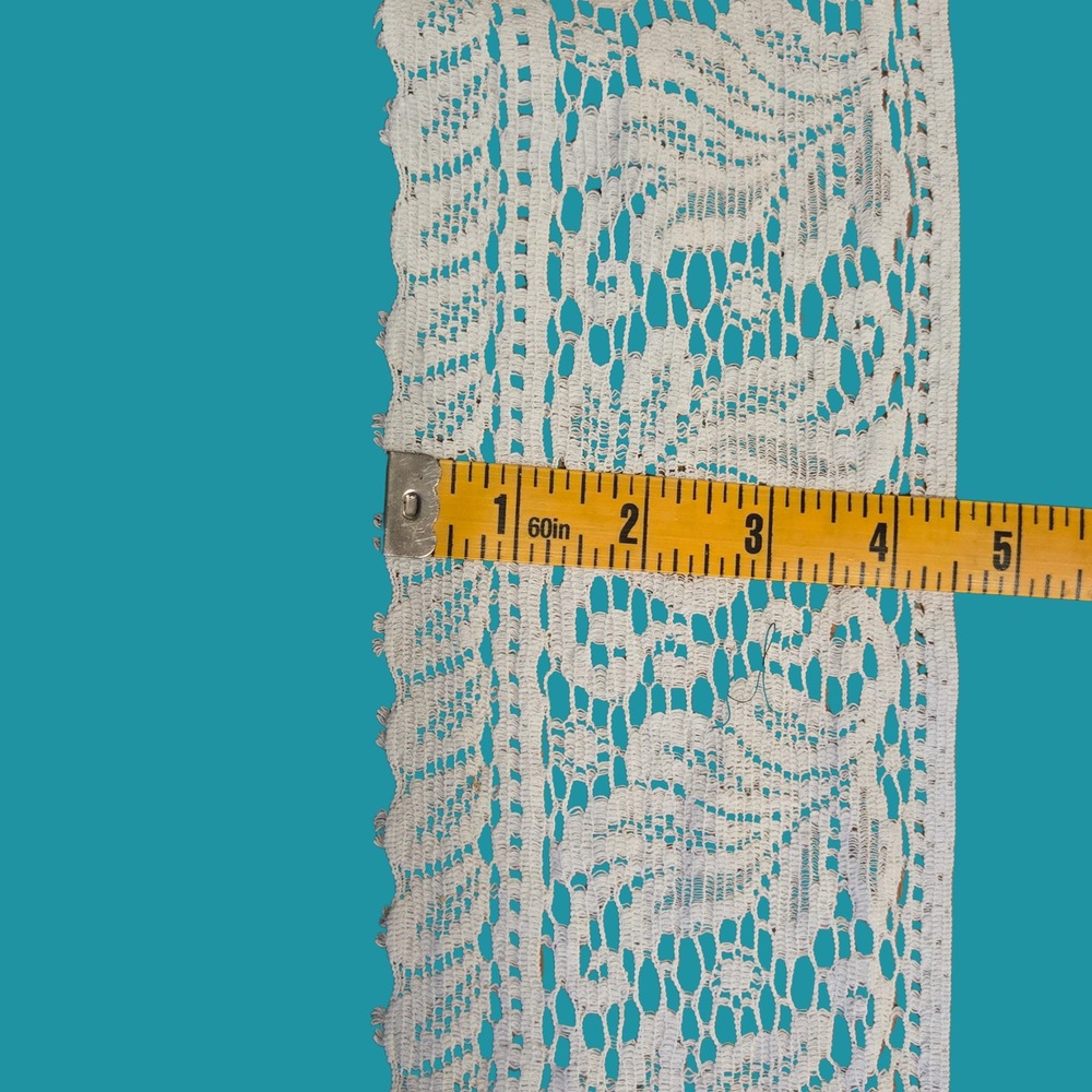 Vintage White Floral Crochet Lace Trim Scalloped Edge Wide Ribbon 4.5 Inch Width - Picture 3 of 3